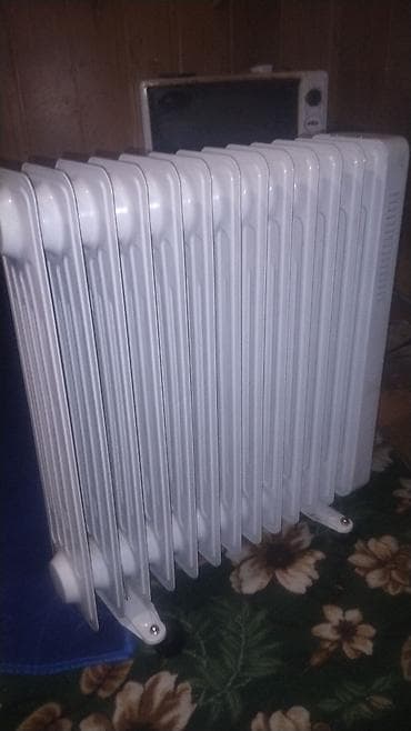 продаю питинитка: Масляный обогреватель Кол-во секций: 10 и более, Отключение при перегреве — 1