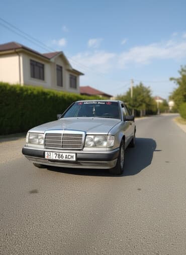 продаю аккумулятор: Mercedes-Benz W124: 1991 г., 2 л, Механика, Бензиновая, Универсал — 1