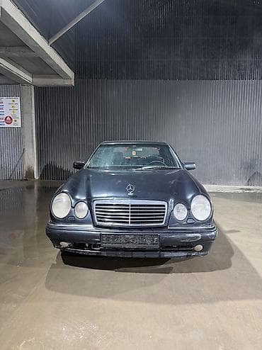 Mercedes-Benz E-Class: 1998 г., 4.3 л, Автомат, Бензин, Седан