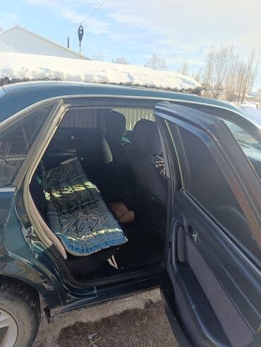 радиатор охлаждения двигателя: Audi 100: 1993 г., 2.6 л, Механика, Бензин, Седан — 7