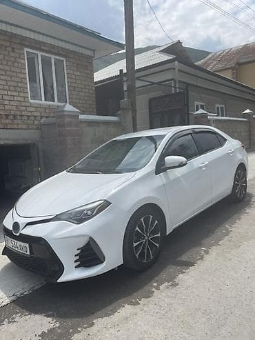 Toyota Corolla: 2019 г., 1.8 л, Автомат, Седан — 1