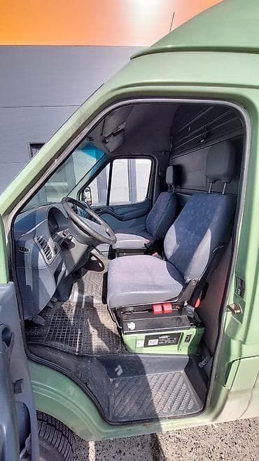 646 мотор спринтер: Mercedes-Benz Спринтер: 2006 г., 2.2 л, Ручные, Дизель, Бус — 7