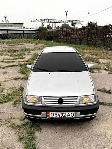 Продажа авто: Volkswagen Vento: 1997 г., 1.8 л, Механика, Бензин, Седан — 1