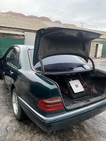 subaru legacy be5: Mercedes-Benz E-Class: 1997 г., 2.3 л, Автомат, Бензин, Седан — 4