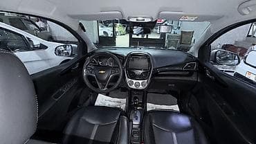 Chevrolet Spark: 2021 г., 1 л, Вариатор, Бензин, Хетчбек — 4