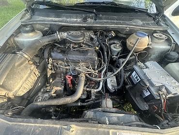 вентилятор охлаждения пассат б3: Бензиновый мотор Volkswagen 1993 г., 1.8 л, Б/у, Германия — 1