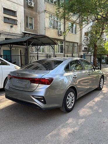 Транспорт: Kia Cerato: 2020 г., 1.6 л, Автомат, Бензин, Седан — 6