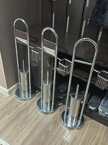 Унитазы: Б/у — 1