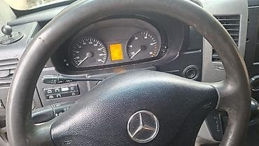 ленд ровер дефендер: Mercedes-Benz Спринтер: 2011 г., 2.2 л, Автомат, Дизель — 6