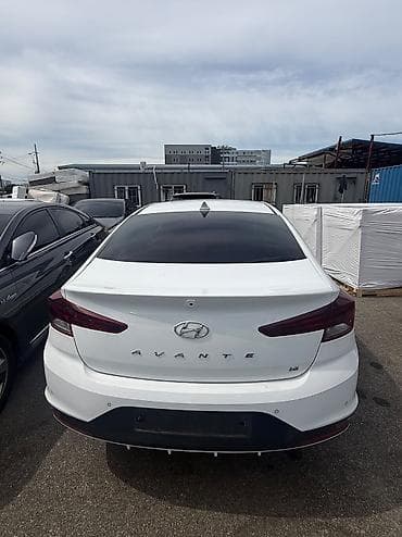 geely galaxy e5: Hyundai Avante: 2019 г., 1.6 л, Вариатор, Бензин, Седан — 5