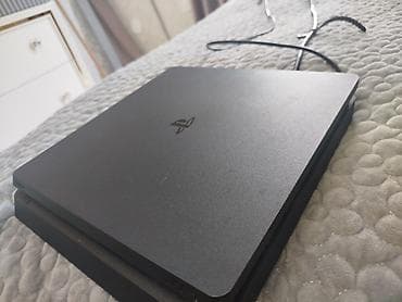 не нужное: Продаю PlayStation 4 Slim в отличном состоянии — приставка полностью — 2