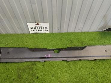 bmw 2: Накладка крышки багажника BMW, 1991 г., Оригинал — 1