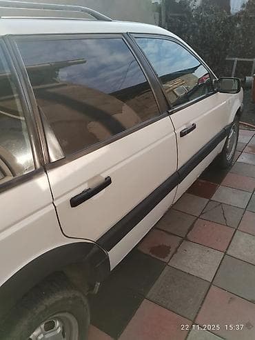 v klass: Volkswagen Passat Variant: 1988 г., 1.8 л, Механика, Бензин, Универсал — 4