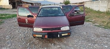 Volkswagen Golf: 1994 г., 1.3 л, Механика, Бензин, Хэтчбэк