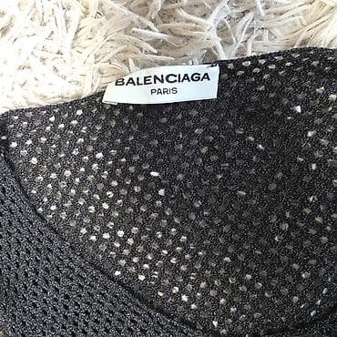 Желеттер, жеңсиз күрмөлөр: Безрукавка сетчатая Balenciaga Paris, черная. - Модель: трикотажный — 2