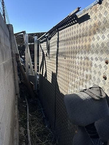 рифленный лист: Металлические листы и каркасные панели с ромбическим рифлением — 5