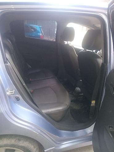 odyssey absolute: Chevrolet Spark: 2014 г., 1 л, Автомат, Бензин, Хэтчбэк — 4