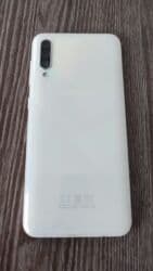 ретми 9 а: Samsung Galaxy A30s, Колдонулган, 32 ГБ, түсү - Ак, 2 SIM — 2