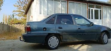 danigo 3: Daewoo Nexia: 1994 г., 1.5 л, Механика, Бензин, Седан — 5