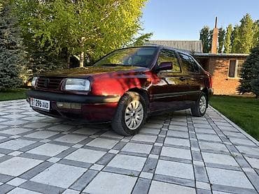 odyssey 2002: Volkswagen Vento: 1993 г., Седан — 2