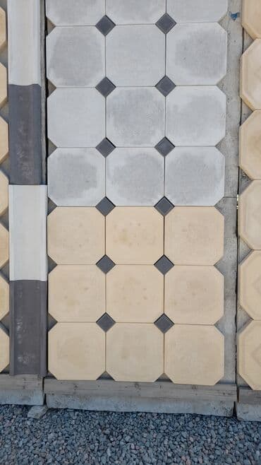 продаю пекарния: Брусчатка Брусчатки Брусчатка Бишкек цена Брусчатка, евро — 20