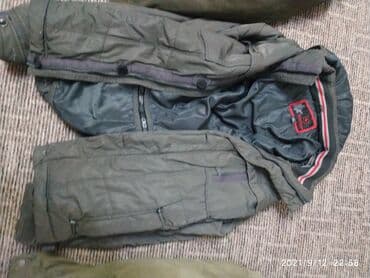 зимние пуховики женские бишкек: Продаю куртки б/у, в отличном состоянии. 1) Зимняя размер- 52-56, с — 2