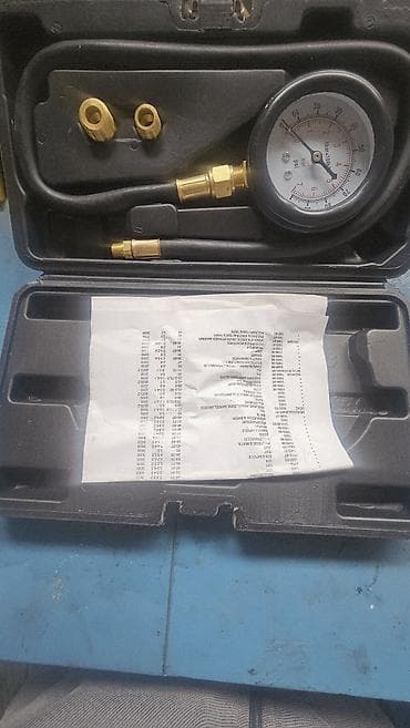 щуп масляный: Манометр для измерения давления масла в двигателе Aeroforce TU-12 — 2