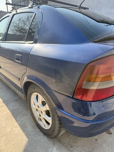 опель зафира 2 2: Opel Astra: 2003 г., 1.6 л, Автомат, Бензиновая, Хэтчбэк — 3