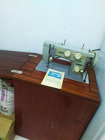 Техника жана электроника: Тигүүчү машина Электромеханикалык — 2