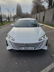 продаю кадиллак: Changan Eado: 2025 г., 1.5 л, Робот, Бензин, Седан — 1