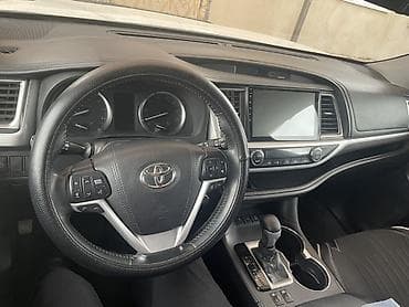 lend cruizer: Toyota Highlander: 2018 г., 3.5 л, Автомат, Бензин, Кроссовер — 1