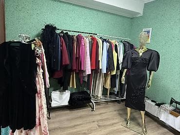 конструктор женской одежды: Бутик-студия женской одежды и аксессуаров - Ассортимент: вечерние и — 3