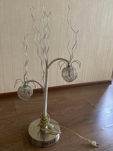 Продаю светильник . В рабочем состояние . Цена окончательно . Бра 2 at lalafo.kg Продаю светильник . В рабочем состояние . Цена окончательно . Бра 2