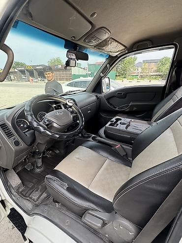 Унаа сатуу: Hyundai Porter: 2019 г., 2.6 л, Кол менен иштөөчү, Дизель, Van — 6