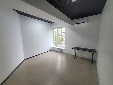 Аренда офисов, 20 м², В бизнес центре, 1 линия — 1