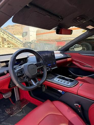 tesla pi: BYD Xia: 2024 г., Автомат, Электромобиль, Седан — 5