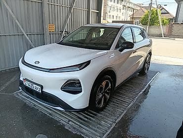 changan a06: Changan Qiyuan Q05: 2026 г., 3.2 л, Автомат, Электромобиль, Лифтбек — 3