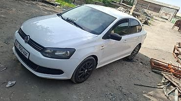 Volkswagen Polo: 2013 г., 1.6 л, Газ, Седан — 5
