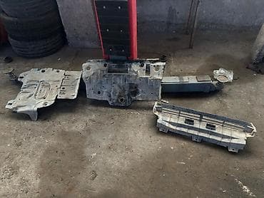 Защита днища Комплект Lexus, Б/у, Оригинал — 1