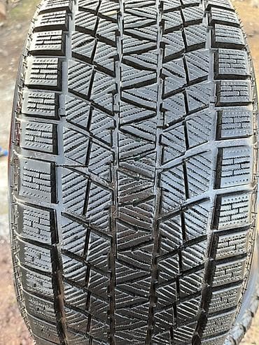 Шины: Шины 225 / 50 / R 17, Зима, Б/у, Комплект, Легковые — 2