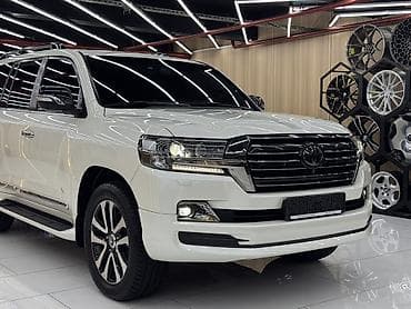 Toyota Land Cruiser: 2018 г., 4.6 л, Автомат, Бензин, Внедорожник — 2