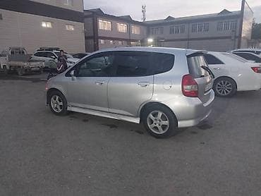 токмок авто машина: Honda Fit: 2003 г., 1.3 л, Вариатор, Бензин, Хетчбек — 5