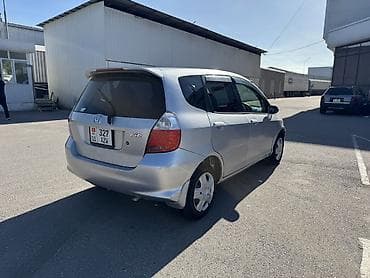тико 2: Honda Fit: 2002 г., 1.5 л, Вариатор, Бензин, Хетчбек — 6