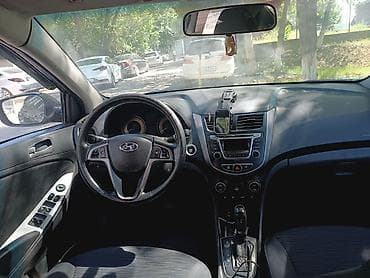 hyundai solaris 2017: Hyundai Solaris: 2016 г., 1.6 л, Автомат, Бензин, Седан — 6
