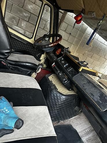 mercedes benz s class 2003: Легкий грузовик — 3