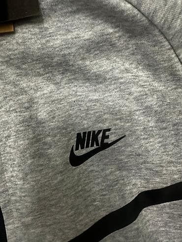 футболки блэк стар: Спортивный костюм Nike (мужской) Состав комплекта: - Толстовка на — 6