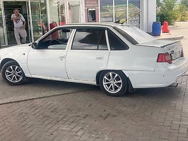 e2 byd: Daewoo Nexia: 2008 г., Механика, Седан — 6