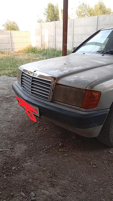 мерс 124 капот ешка: Mercedes-Benz 190: 1990 г., 2 л, Бензин, Седан — 8