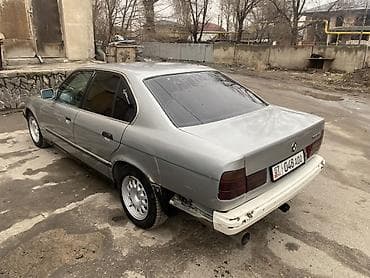 bmw e34 525: BMW 525: 1985 г., 2.5 л, Ручные, Бензин, Седан — 7