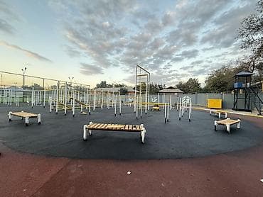 дошка: Покрытия из резиновой крошки для детских и спортивных площадок - Тип — 2